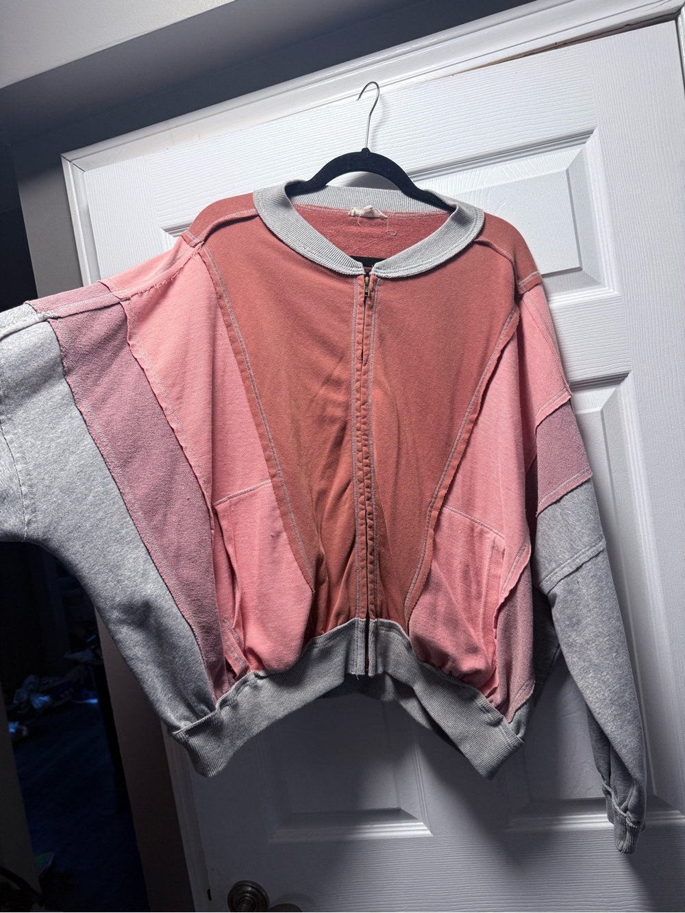 easel Pink & Dusty Rose Colorblock Zip-Up Jacket